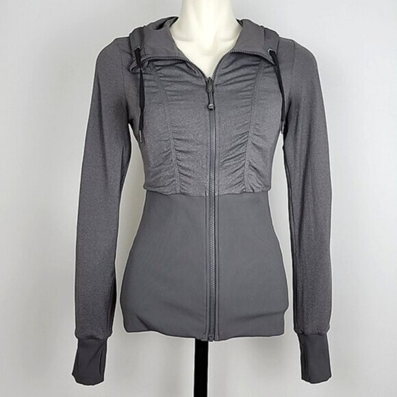 Lululemon Grey Dance Studio Reversible Jacket Hooded Stretch Thumbholes Size 6 - Picture 4 of 15